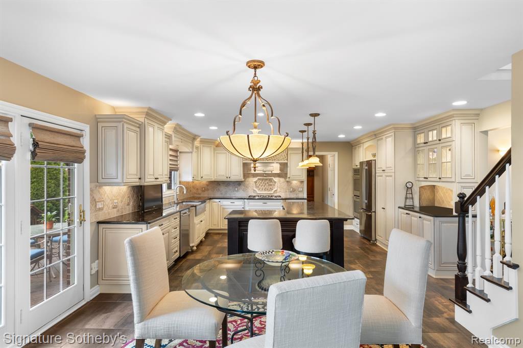 615 Appoline Court Rochester, MI 48307 - Photo 5 of 28