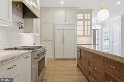 $3,250,000 | 39 East Street, Doylestown, PA 18901