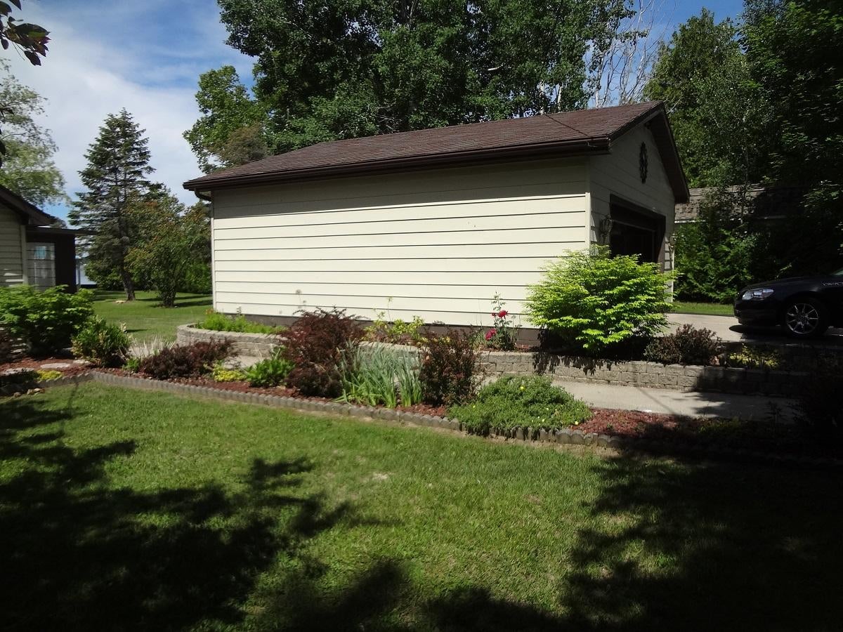 7560 Grand Point Road Presque Isle, MI 49777 - Photo 22 of 25 Gallery Image 22