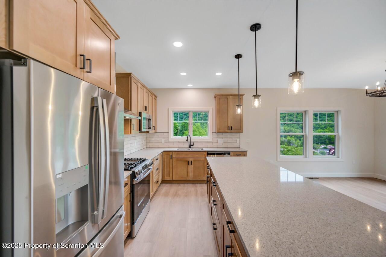 295 Scott Road Clarks Summit, PA 18411 - Photo 12 of 55 295 Scott Rd 13 Large