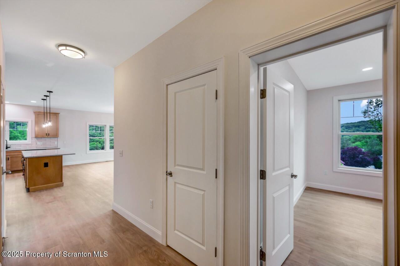 295 Scott Road Clarks Summit, PA 18411 - Photo 17 of 55 295 Scott Rd 18 Large