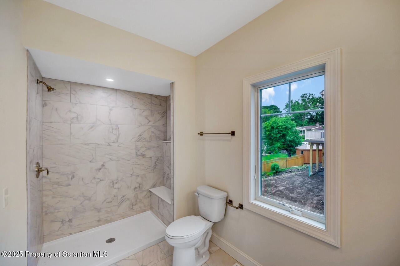 295 Scott Road Clarks Summit, PA 18411 - Photo 26 of 55 295 Scott Rd 27 Large