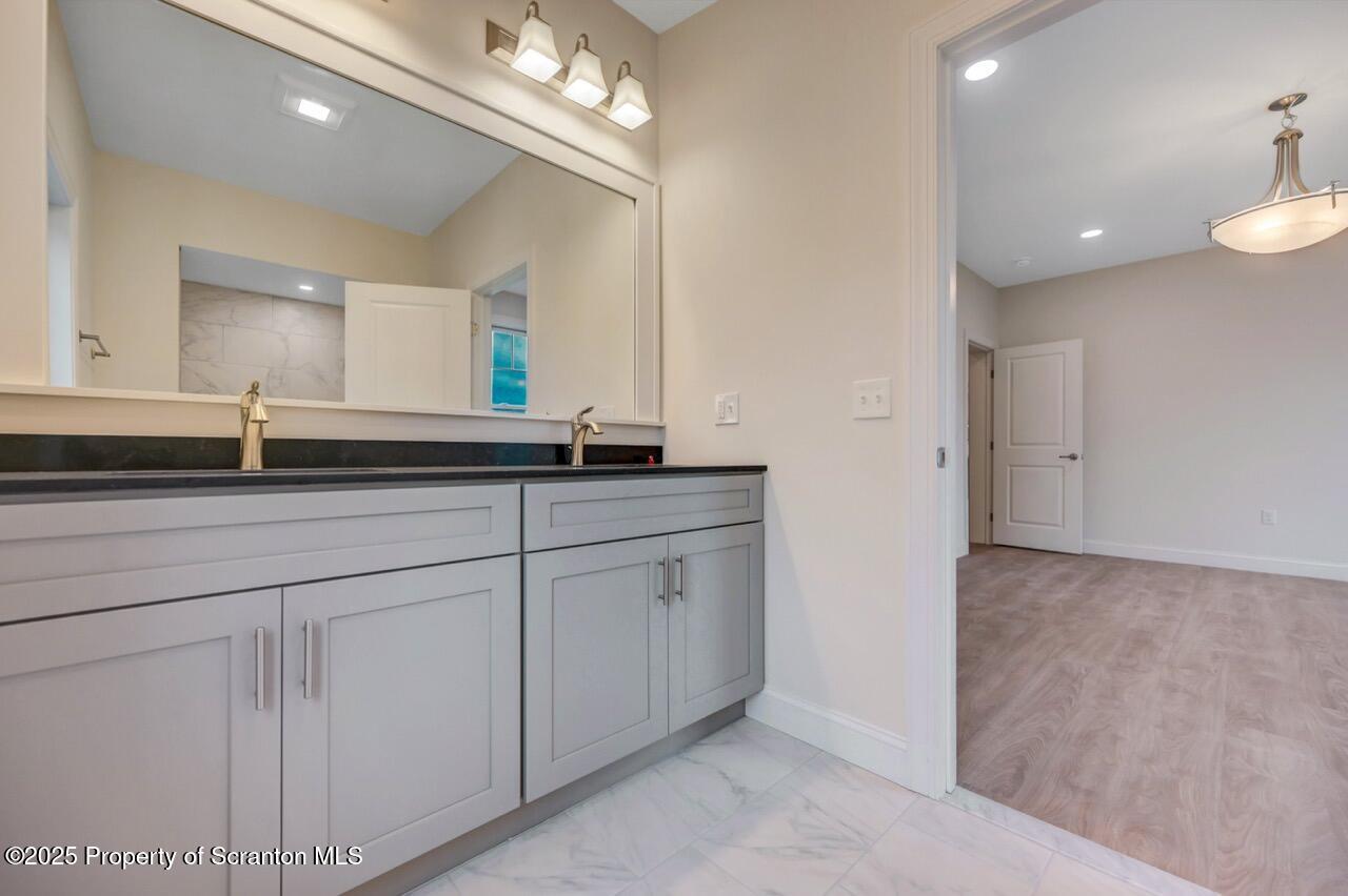 295 Scott Road Clarks Summit, PA 18411 - Photo 27 of 55 295 Scott Rd 28 Large