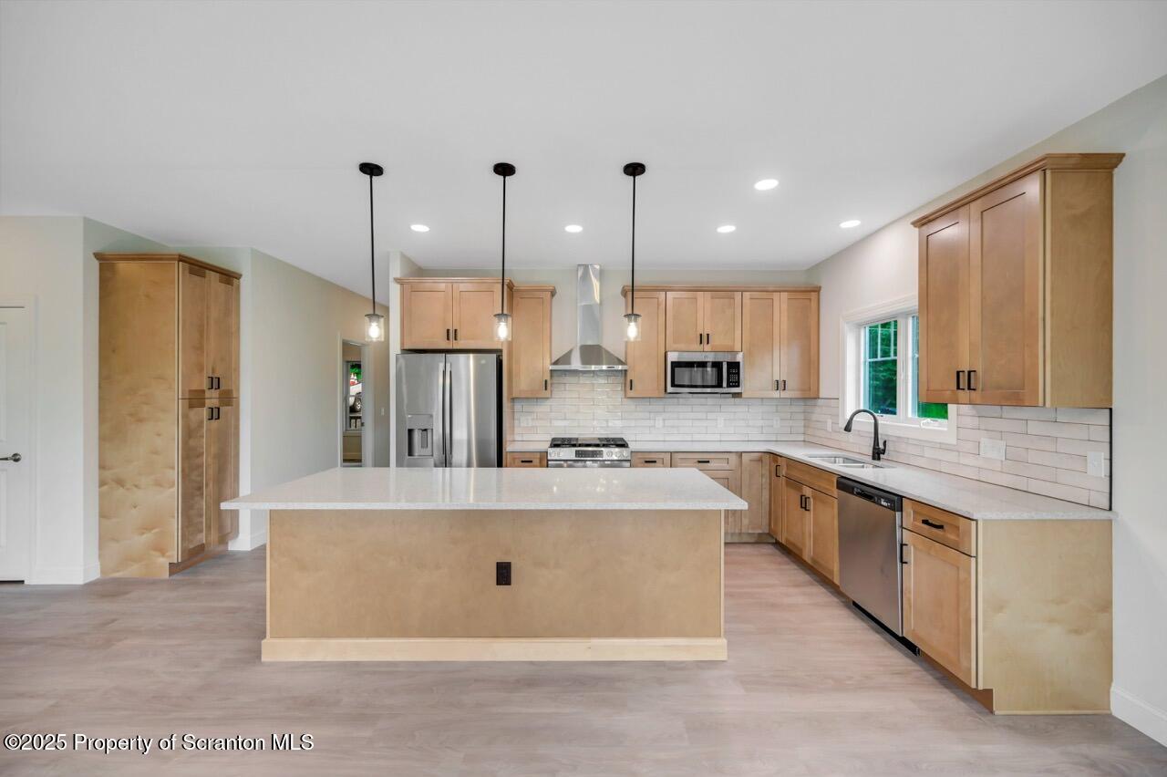 295 Scott Road Clarks Summit, PA 18411 - Photo 8 of 55 295 Scott Rd 09 Large