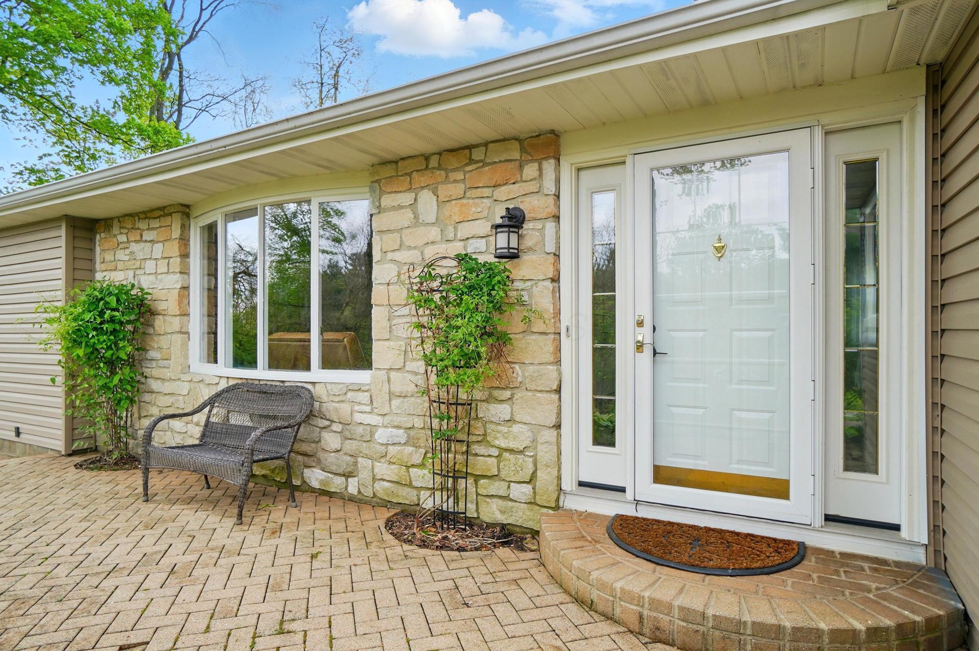 3877 St Paris Pike Springfield, OH 45504 - Photo 8 of 59 008