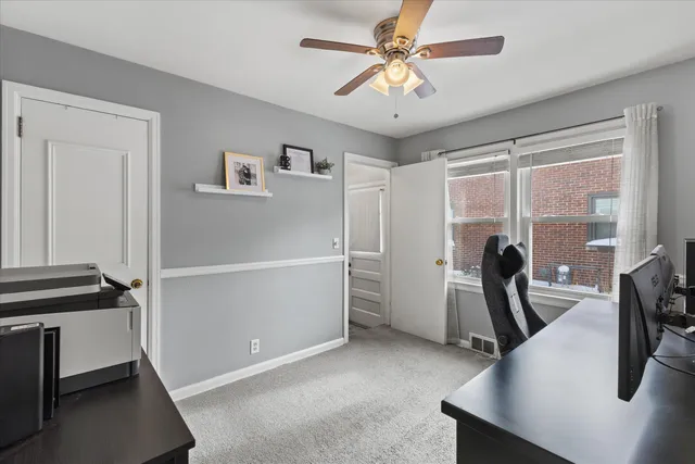 $2,000 | 720 Russet Street, Unit 720 RUSSET ST, Racine, WI 53405