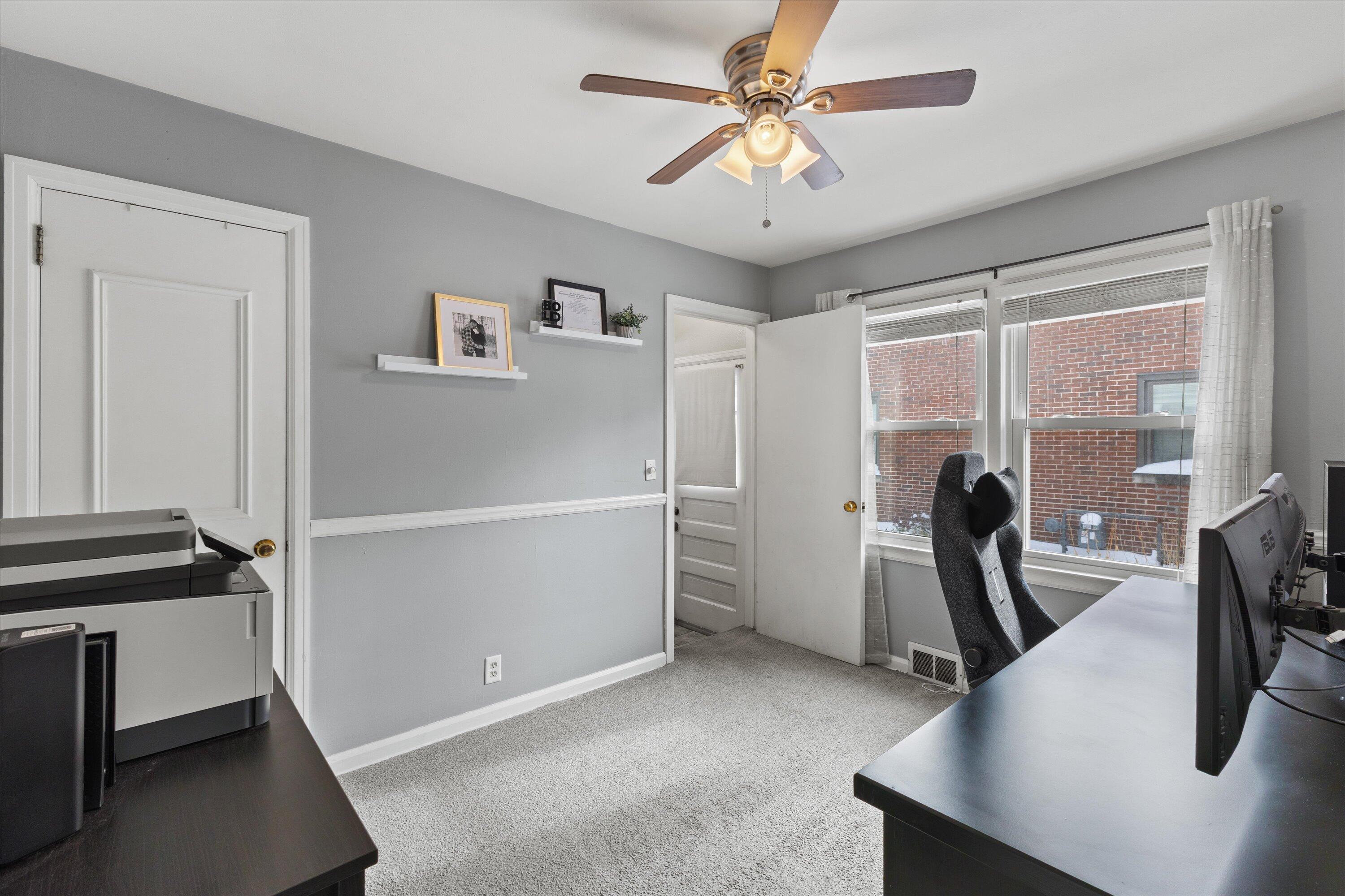 720 Russet Street Racine, WI 53405 - Photo 15 of 27 15-925A9297