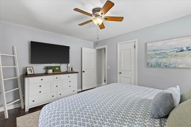 $2,000 | 720 Russet Street, Unit 720 RUSSET ST, Racine, WI 53405