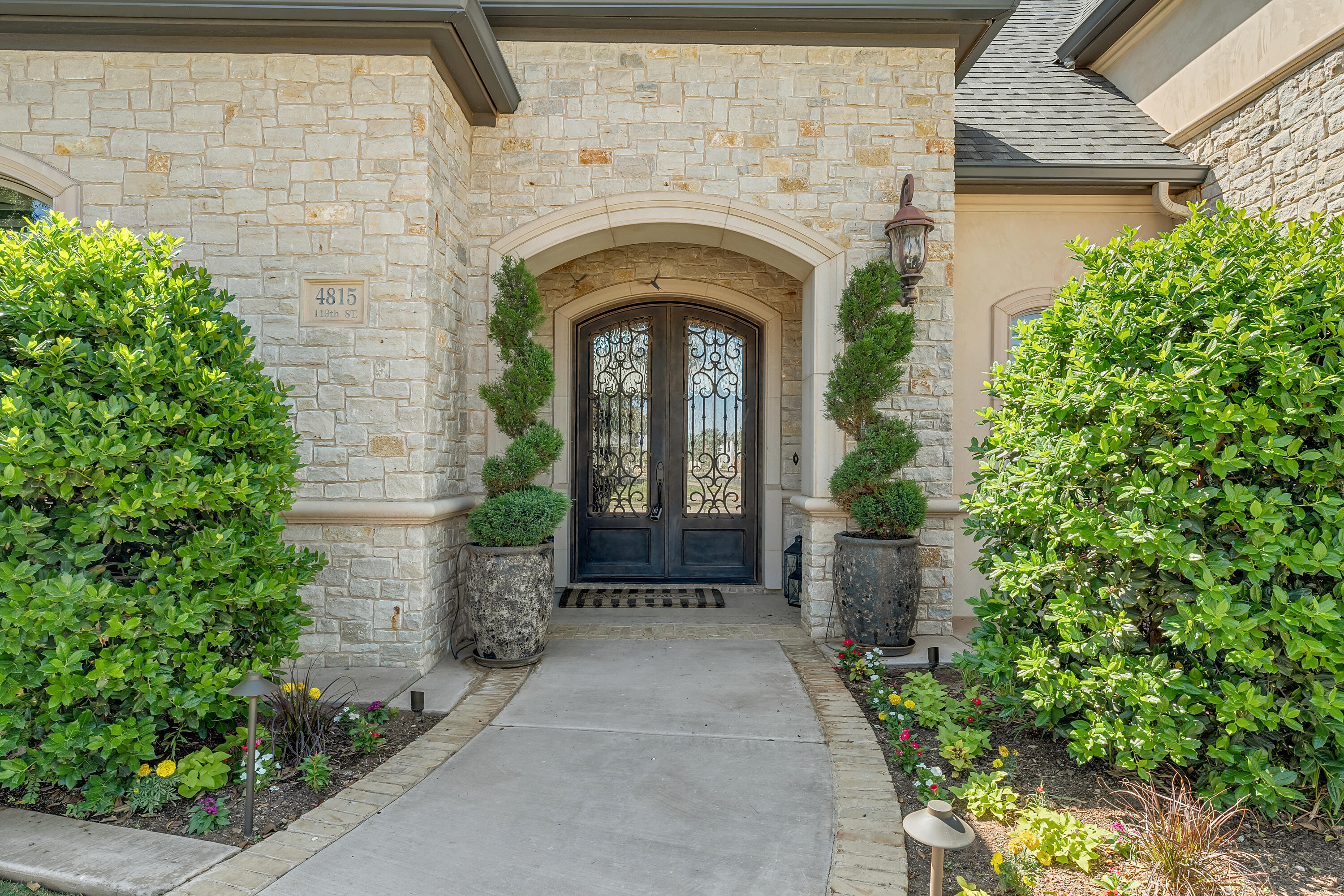 4815 119th Street Lubbock, TX 79424 - Photo 2 of 56 DSC00975