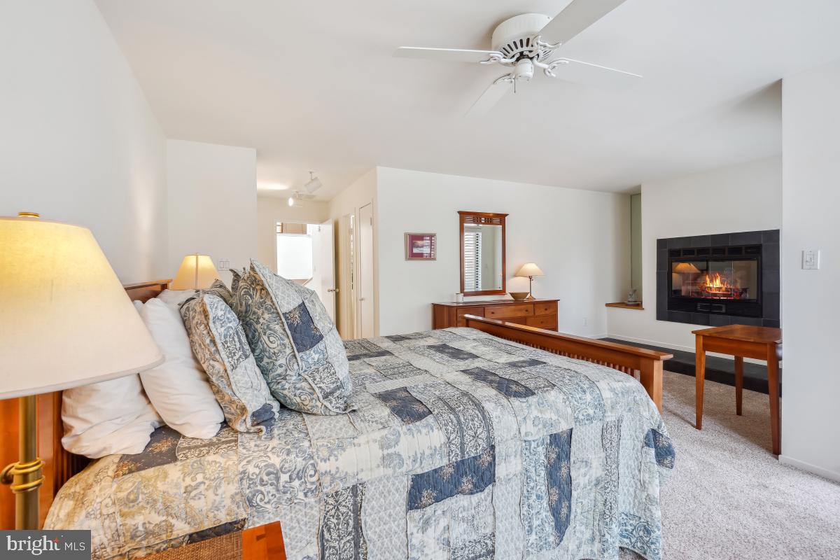 2006 Turtle Pond Drive Reston, VA 20191 - Photo 24 of 49 Gallery Image 24