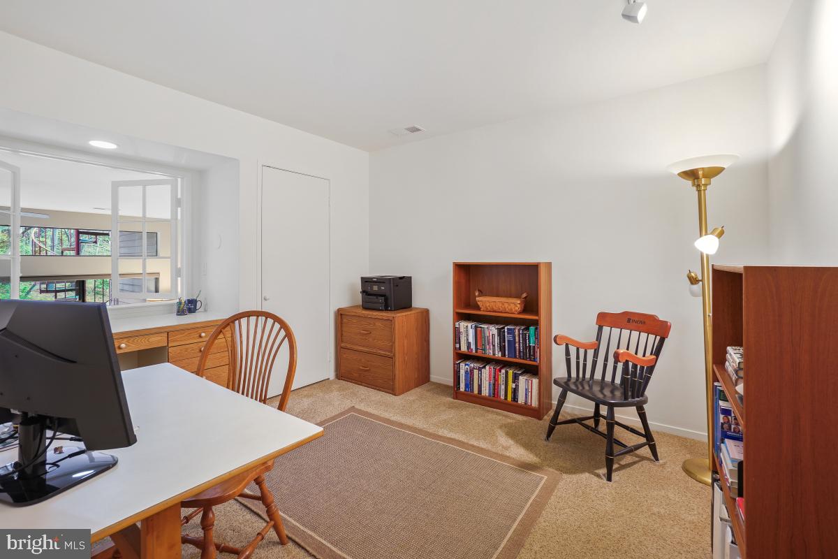 2006 Turtle Pond Drive Reston, VA 20191 - Photo 39 of 49 Gallery Image 39