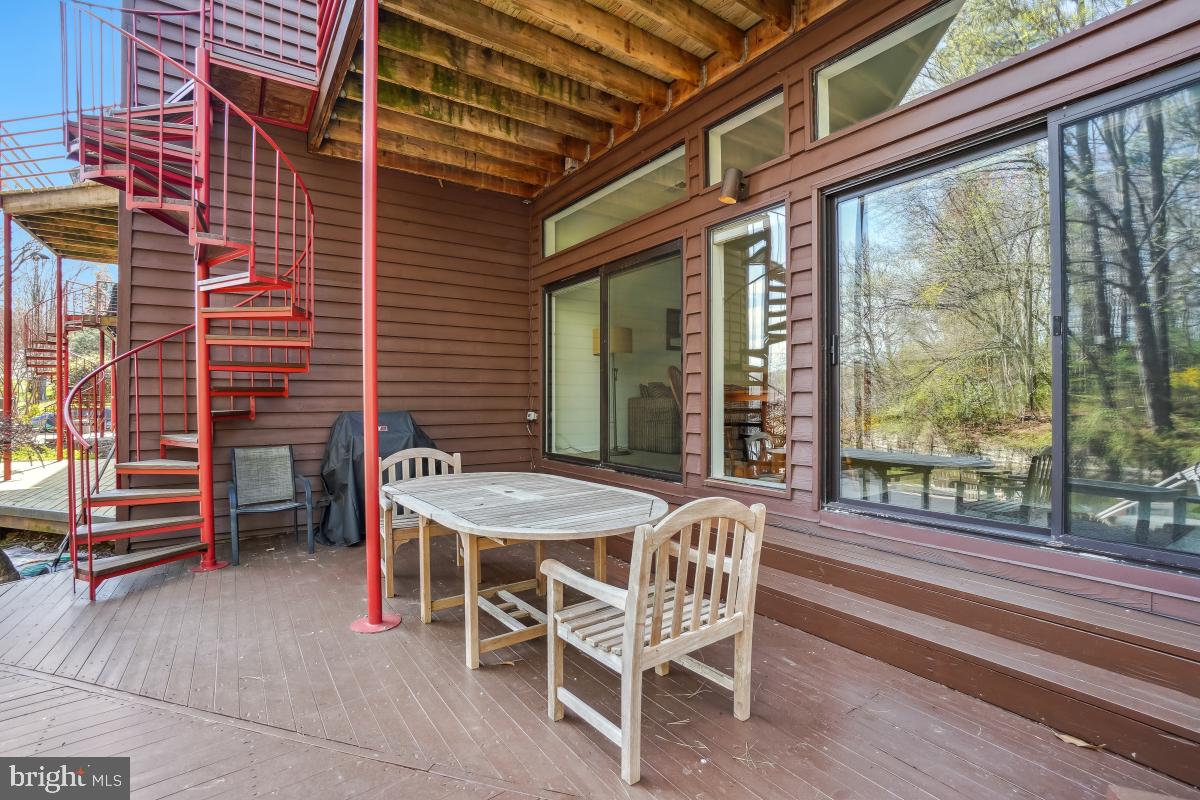 2006 Turtle Pond Drive Reston, VA 20191 - Photo 44 of 49 Gallery Image 44