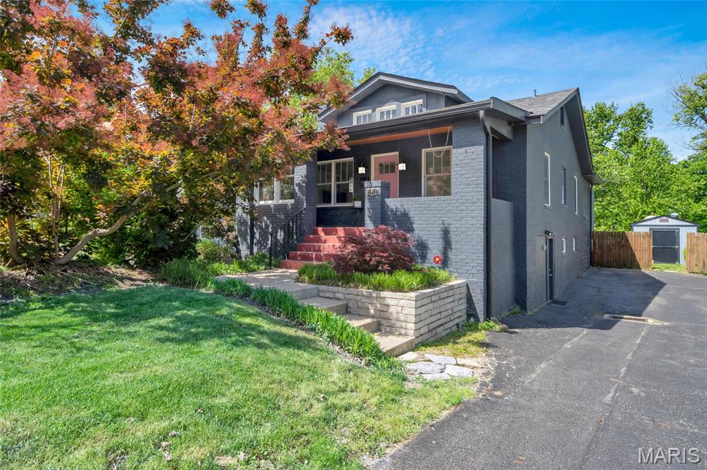 1055 North Sappington Road St. Louis, MO 63122 - Photo 1 of 35 Gallery Image 1