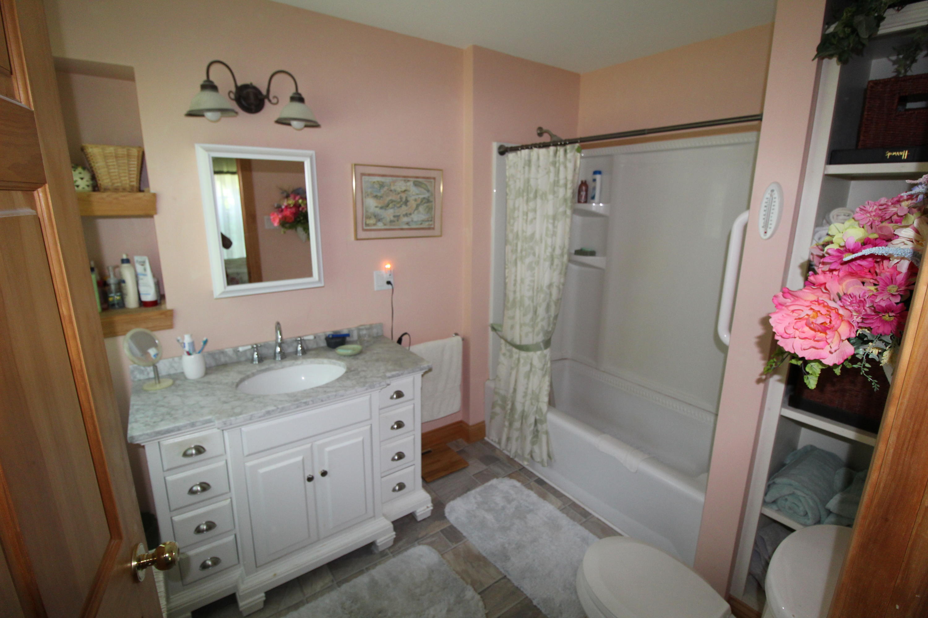 1 Tufts Road Belfast, ME 04915 - Photo 23 of 38 Bath1