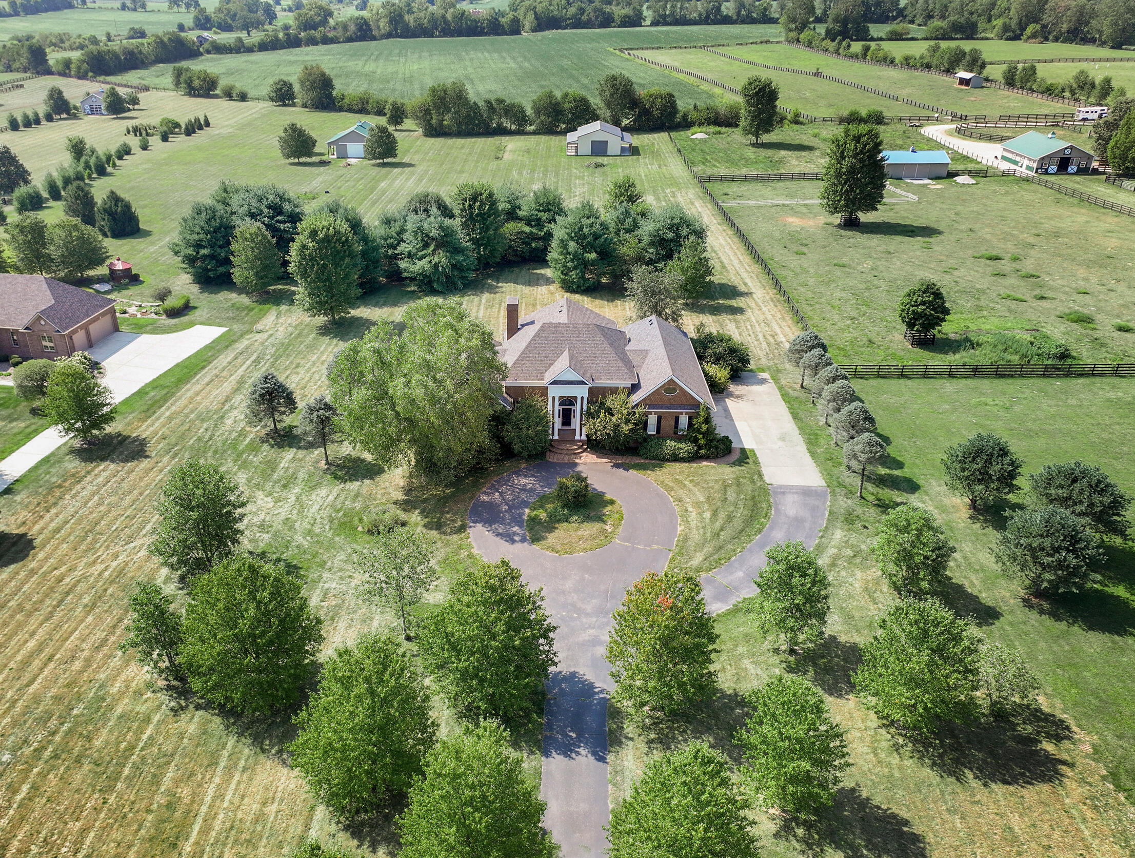 509 Combs Ferry Road Winchester, KY 40391 - Photo 1 of 84 DJI_20240422172350_0774_D