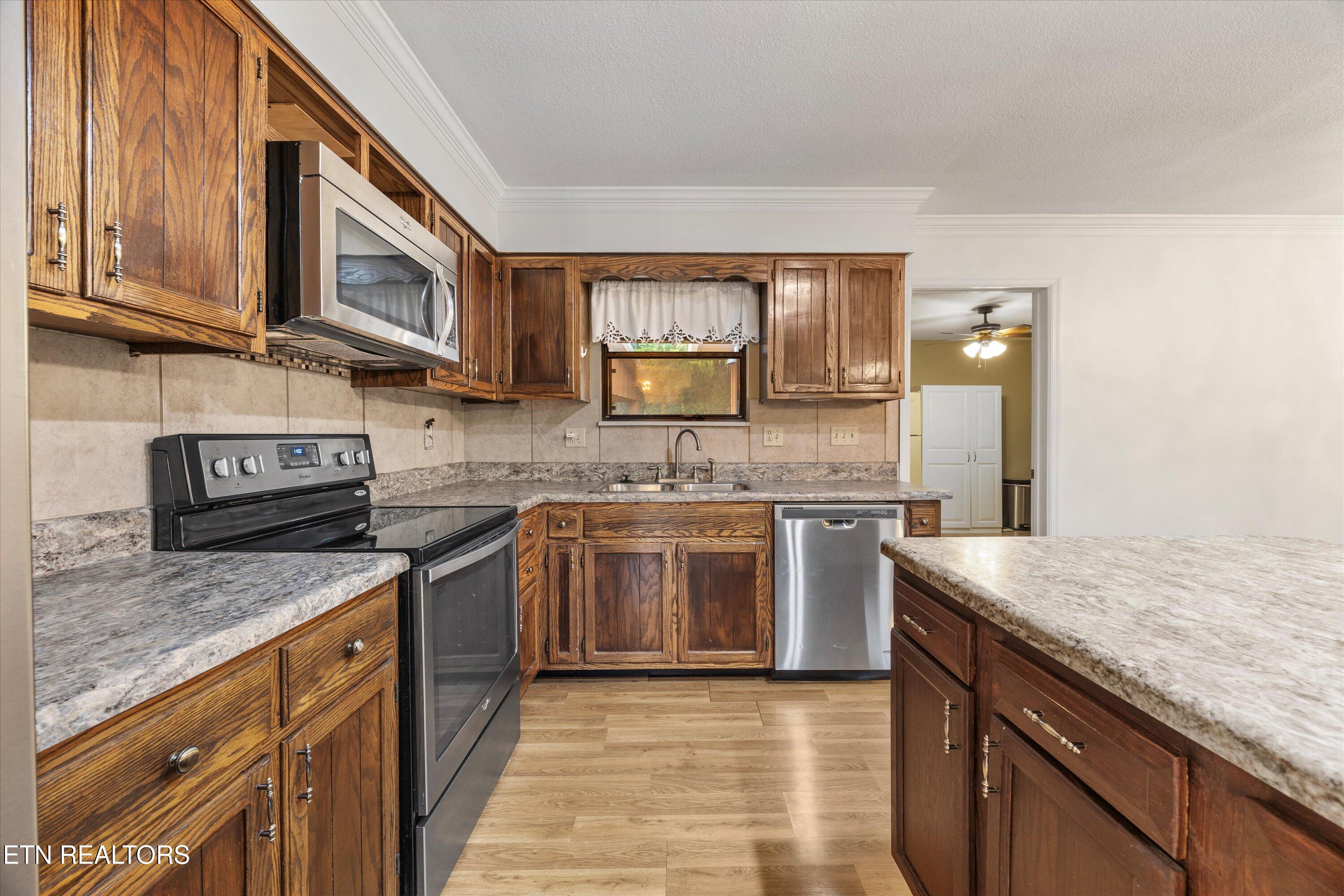 224 Webb Road Townsend, TN 37882 - Photo 13 of 49 13-224 Webb Rd-17