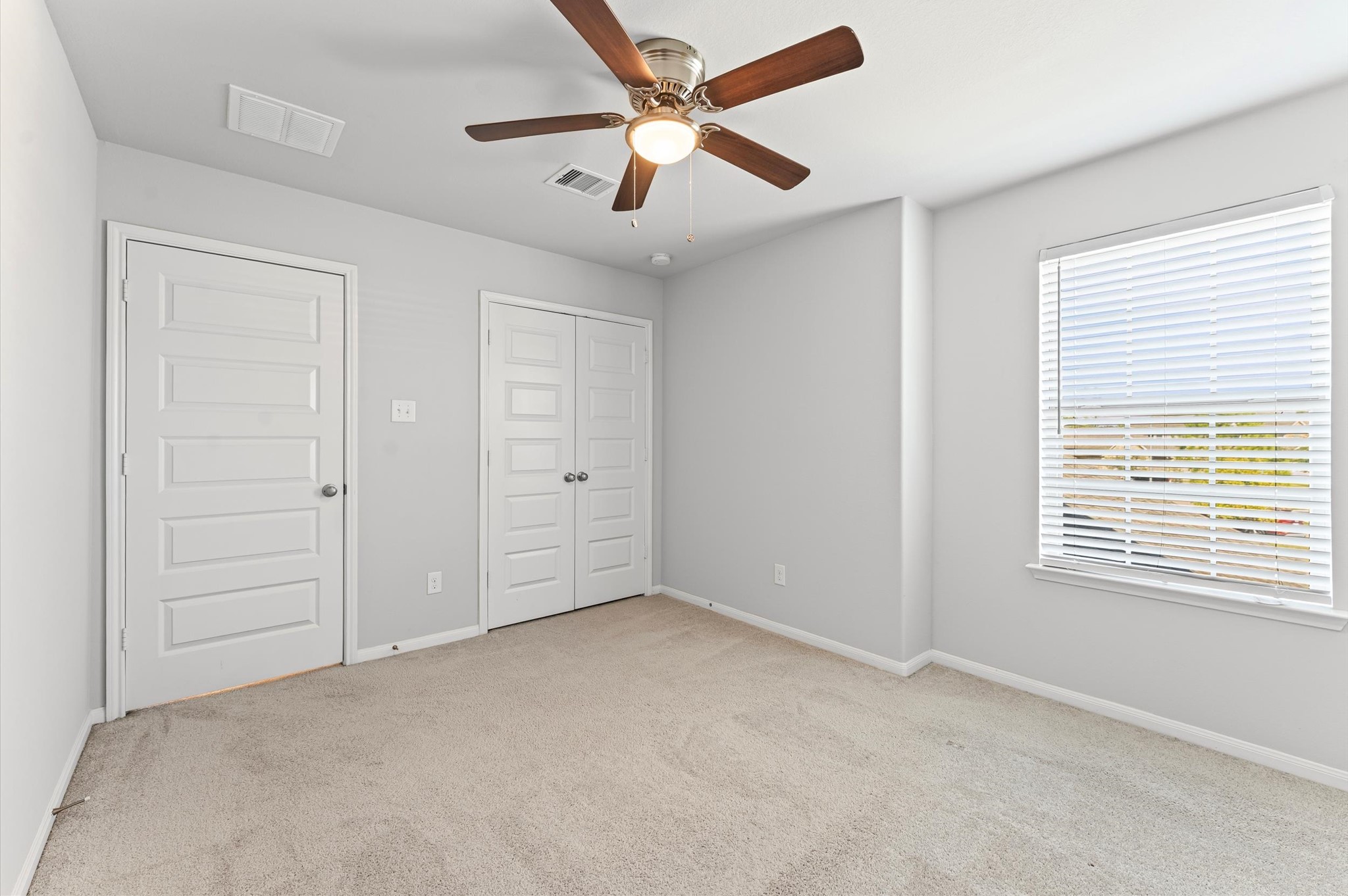 15207 Lake Erie Drive Humble, TX 77396 - Photo 27 of 37 a view of an empty room with a window