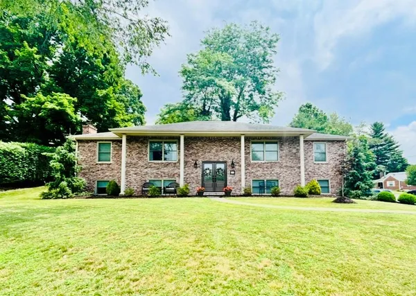 $650,000 | 49 Sunnyside Avenue, Carnegie, PA 15106