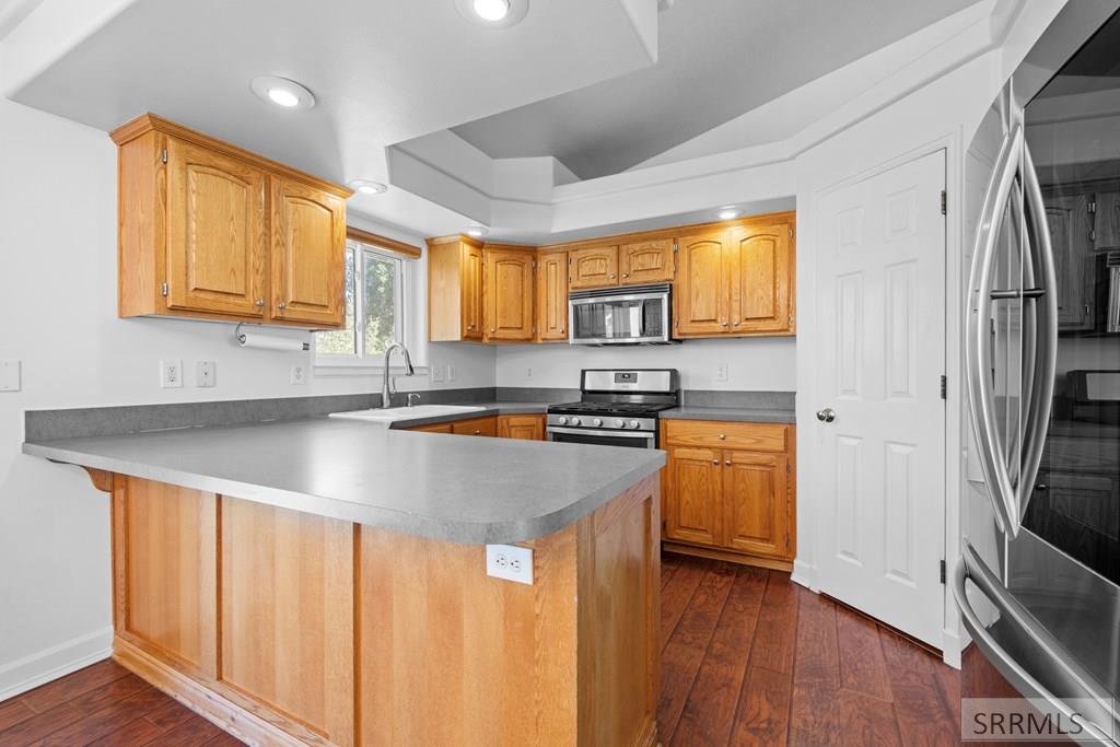 3845 Ridgeview Circle Ammon, ID 83406 - Photo 11 of 66