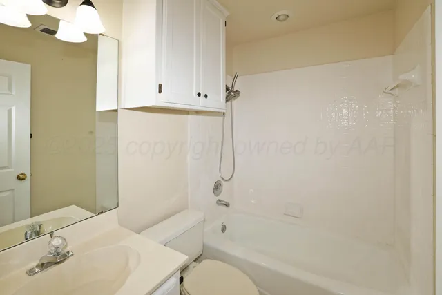 $1,550 | 5706 Laguna Drive, Amarillo, TX 79110