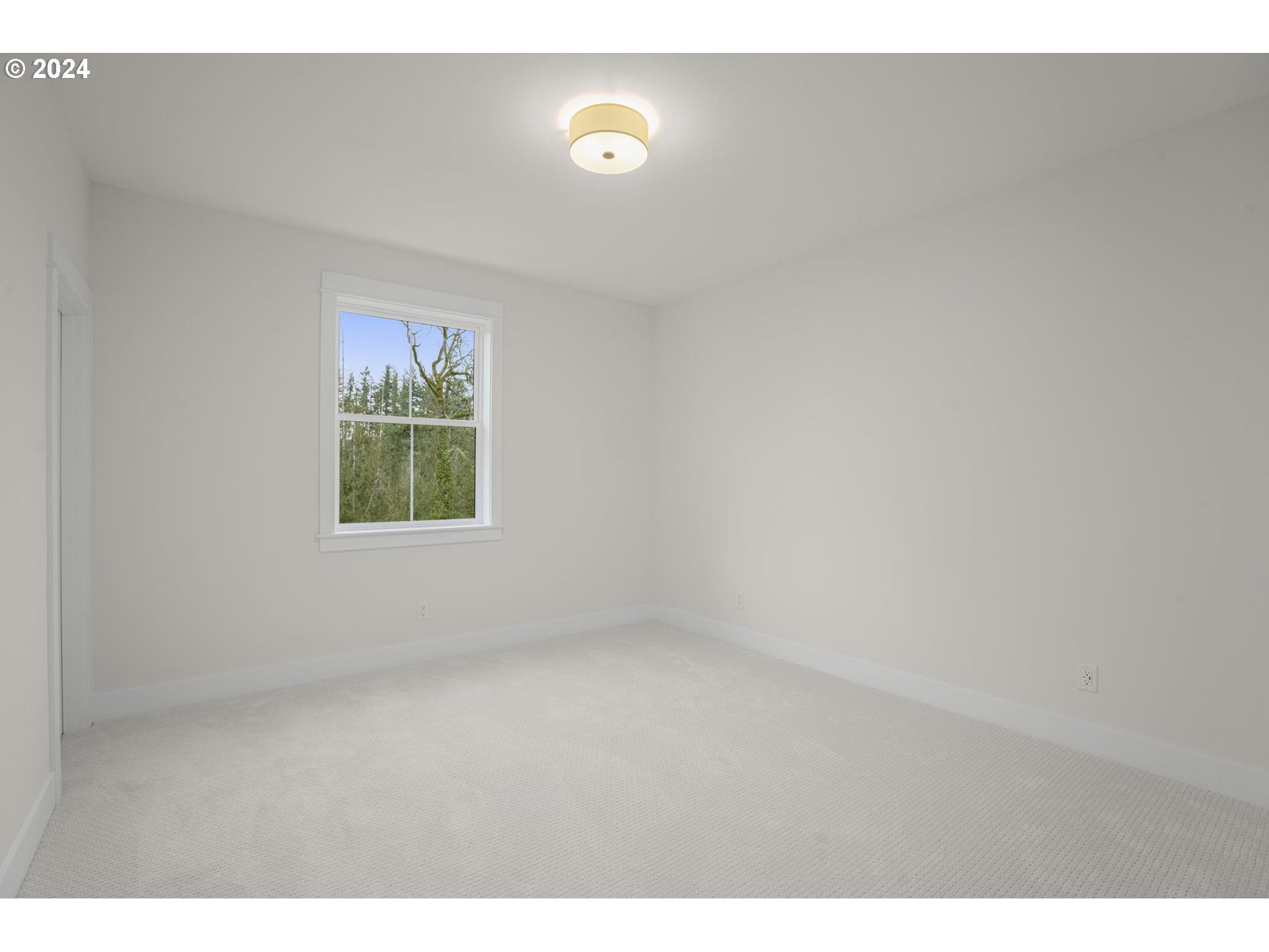 10007 Southwest Taylor Street Portland, OR 97225 - Photo 28 of 38 Bedroom