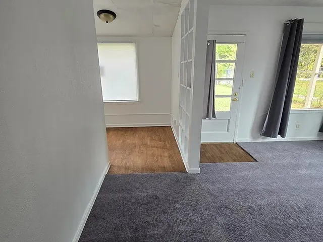 $1,250 | 215 Park Street, Baytown, TX 77520