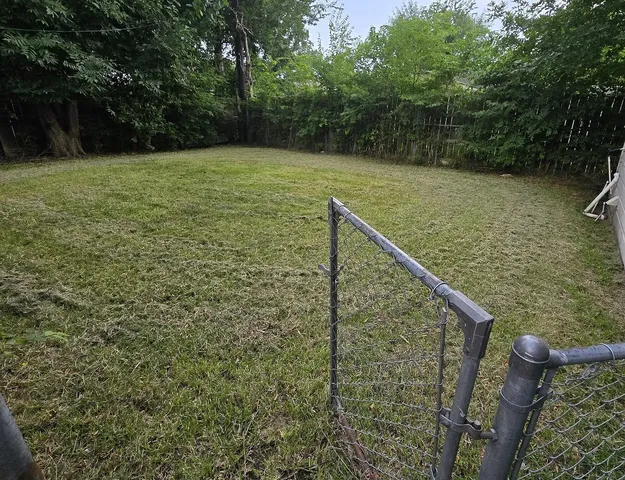 $1,250 | 215 Park Street, Baytown, TX 77520