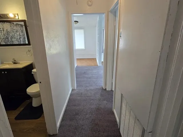 $1,250 | 215 Park Street, Baytown, TX 77520