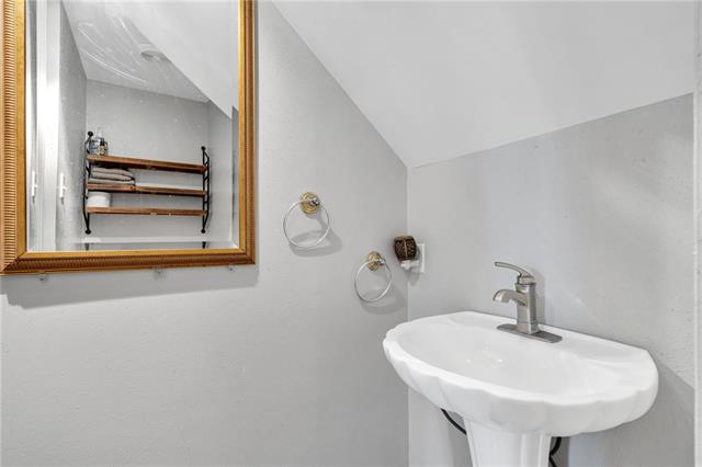 141 Rex Drive River Ridge, LA 70123 - Photo 6 of 28 Gallery Image 6
