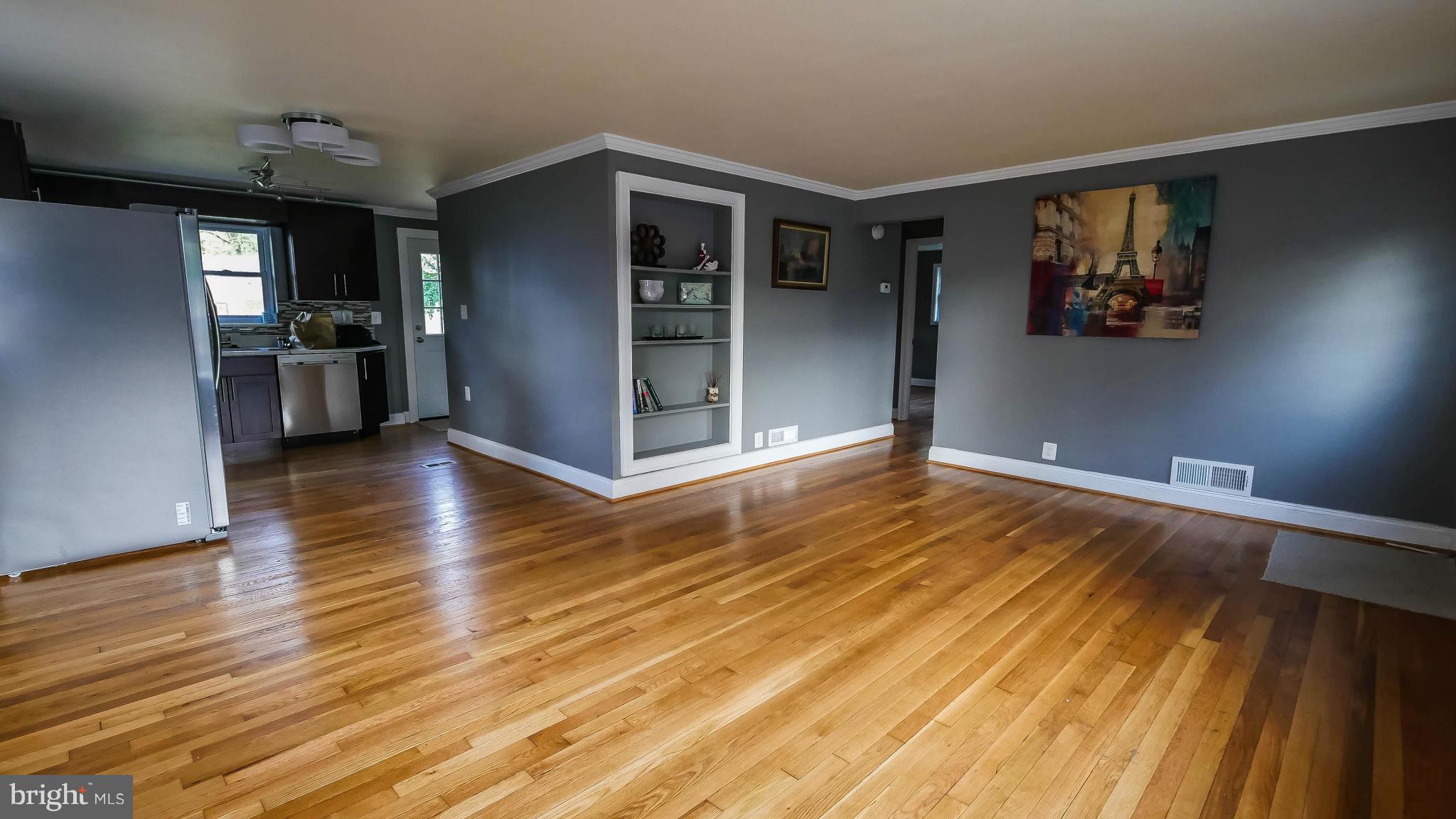 3705 Brightview Street Silver Spring, MD 20902 - Photo 3 of 19 Dining Room