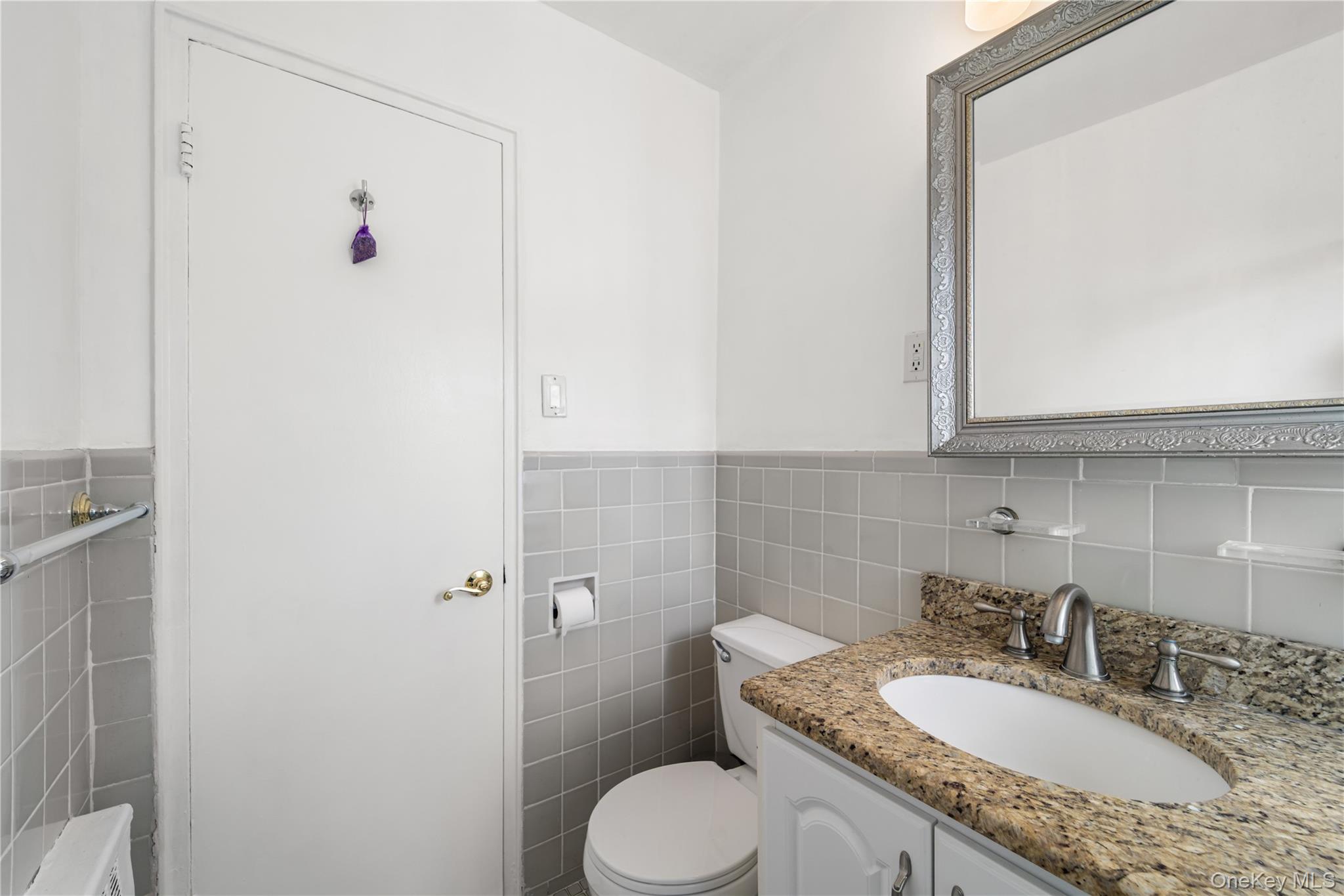 224-30 Manor Road, Unit DUPLEX Queens, NY 11427 - Photo 16 of 17