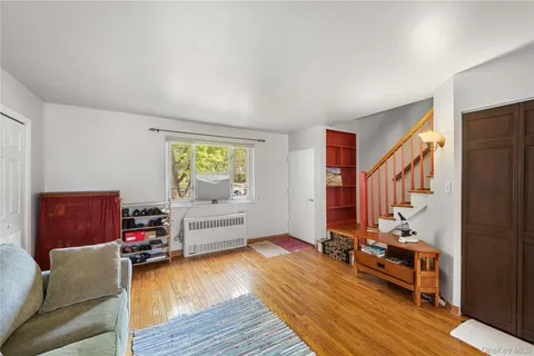 $379,000 | 224-30 Manor Road, Unit DUPLEX | Bellerose