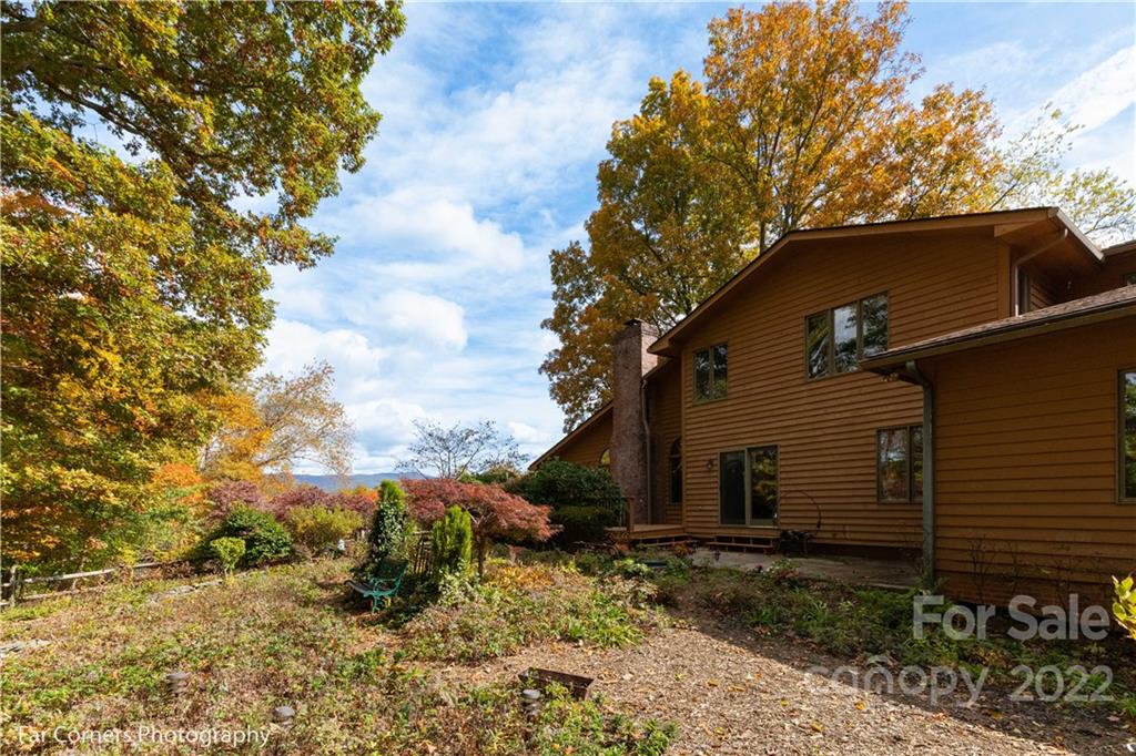 19 Windy Ridge Fairview, NC 28730 - Photo 5 of 30 Gallery Image 5