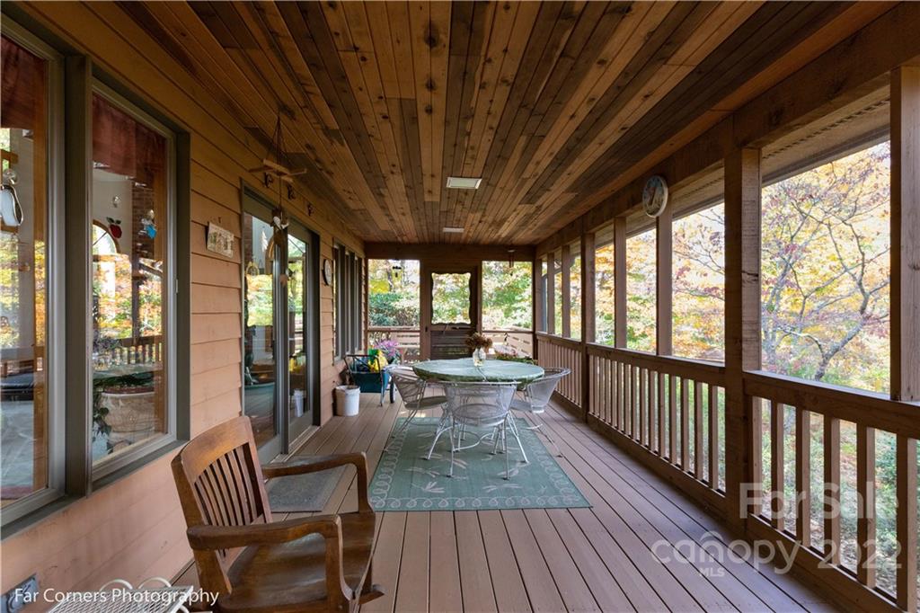 19 Windy Ridge Fairview, NC 28730 - Photo 7 of 30 Gallery Image 7