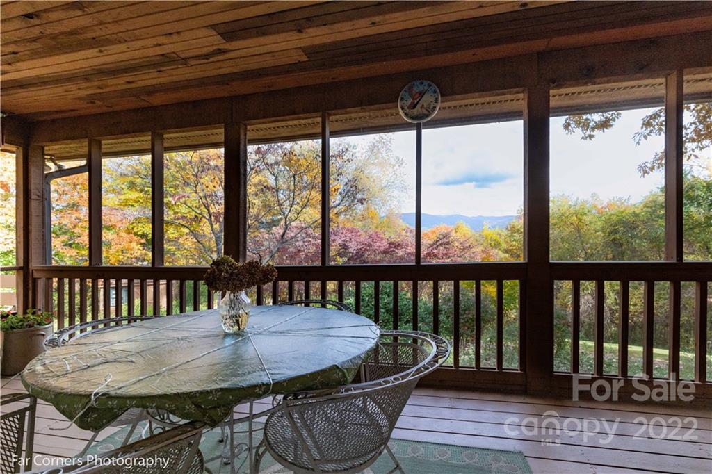 19 Windy Ridge Fairview, NC 28730 - Photo 8 of 30 Gallery Image 8