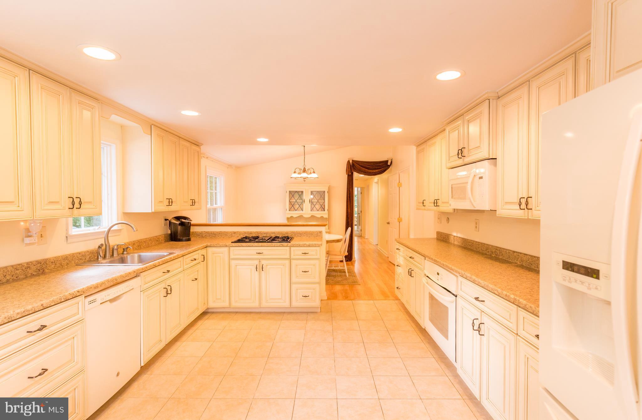 426 Dembytown Road Joppa, MD 21085 - Photo 9 of 30 Kitchen