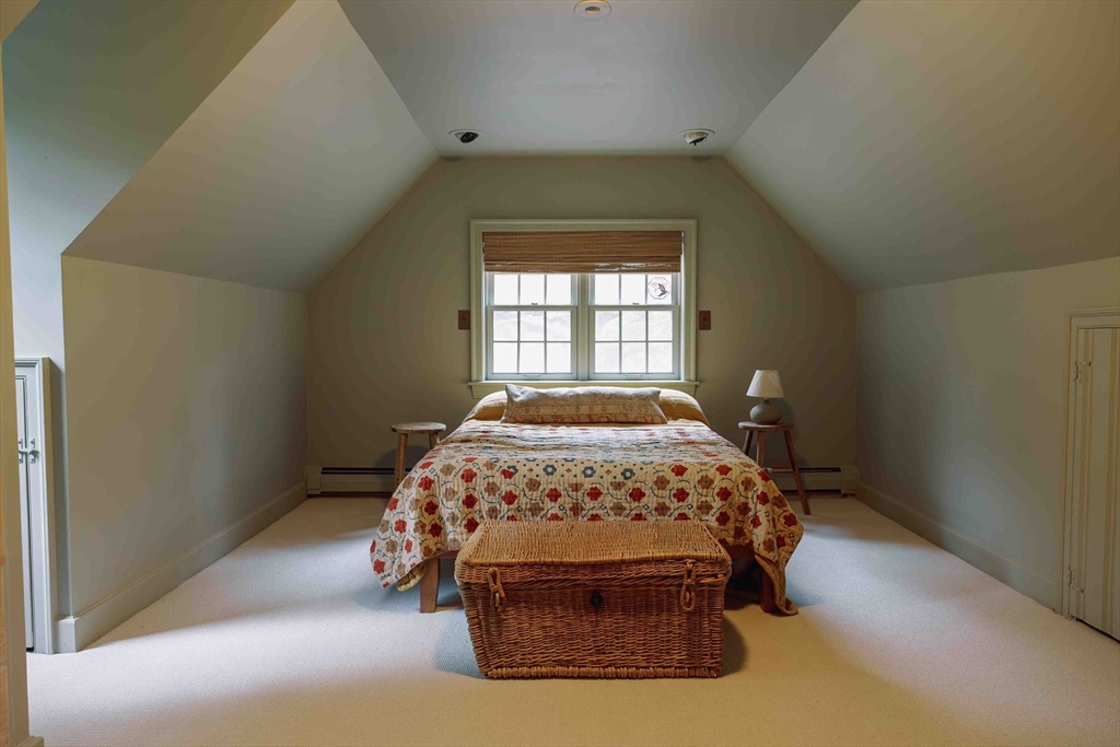 636 Bernardston Road Greenfield, MA 01301 - Photo 34 of 37 Gallery Image 34
