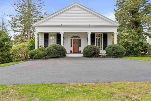 $995,000 | 599 Moraine Street, Marshfield, MA 02050