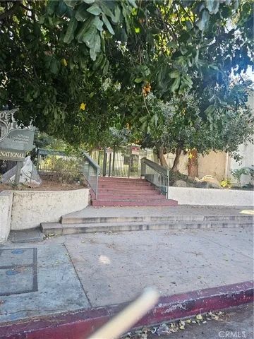 $348,000 | 8601 International Avenue, Unit 266, Canoga Park, CA 91304