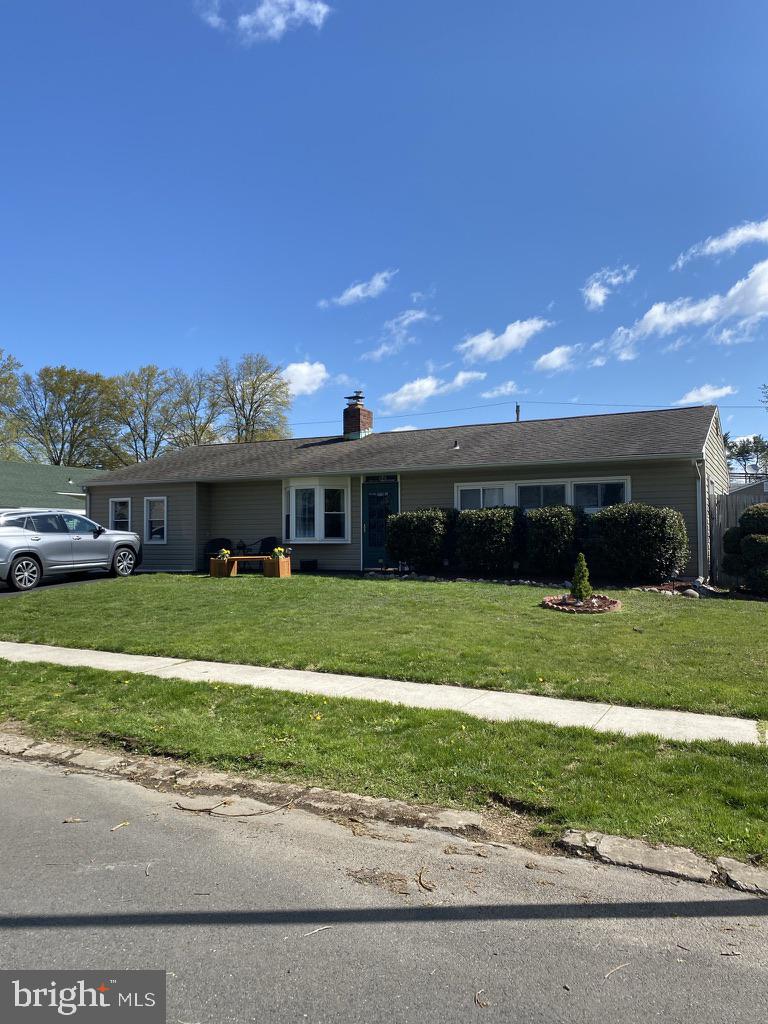 52 Gamewood Road Levittown, PA 19057 - Photo 4 of 44