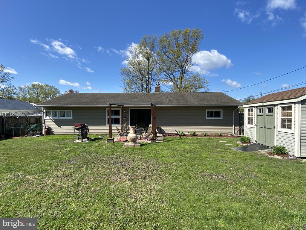 52 Gamewood Road Levittown, PA 19057 - Photo 7 of 44