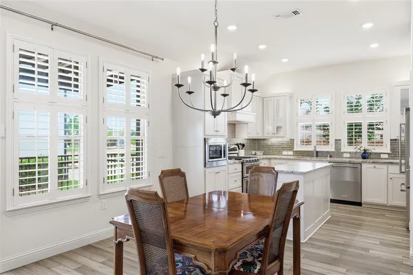 $414,900 | 3806 Crested Eagle Way, Arlington, TX 76005