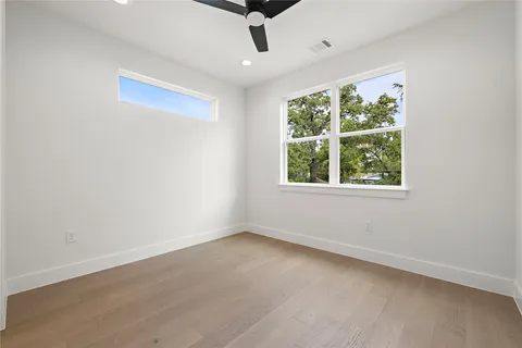$1,099,000 | 1702 Pennsylvania Avenue, Austin, TX 78702