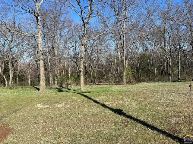 $10,000 | 6481 Kimberly Drive, Ozawkie, KS 66070