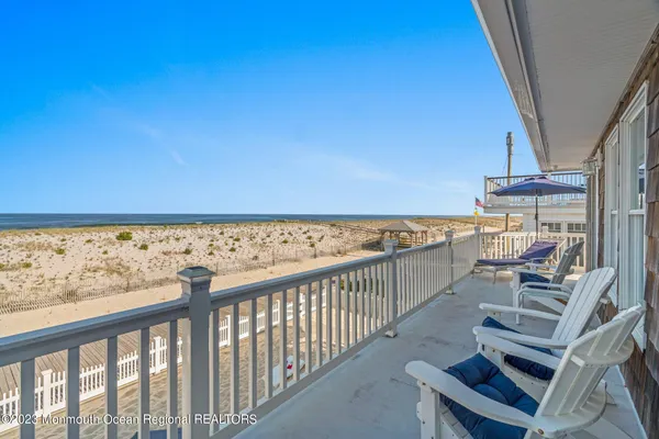 $7,850 | 1404 Oceanfront, Unit UPPR, Lavallette, NJ 08735