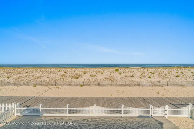$7,850 | 1404 Oceanfront, Unit UPPR, Lavallette, NJ 08735