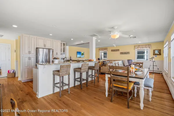 $7,850 | 1404 Oceanfront, Unit UPPR, Lavallette, NJ 08735