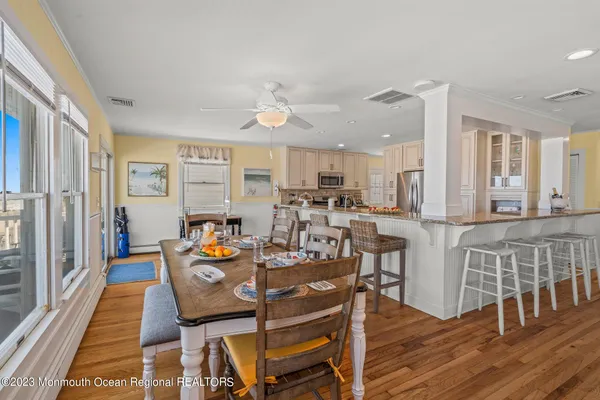 $7,850 | 1404 Oceanfront, Unit UPPR, Lavallette, NJ 08735