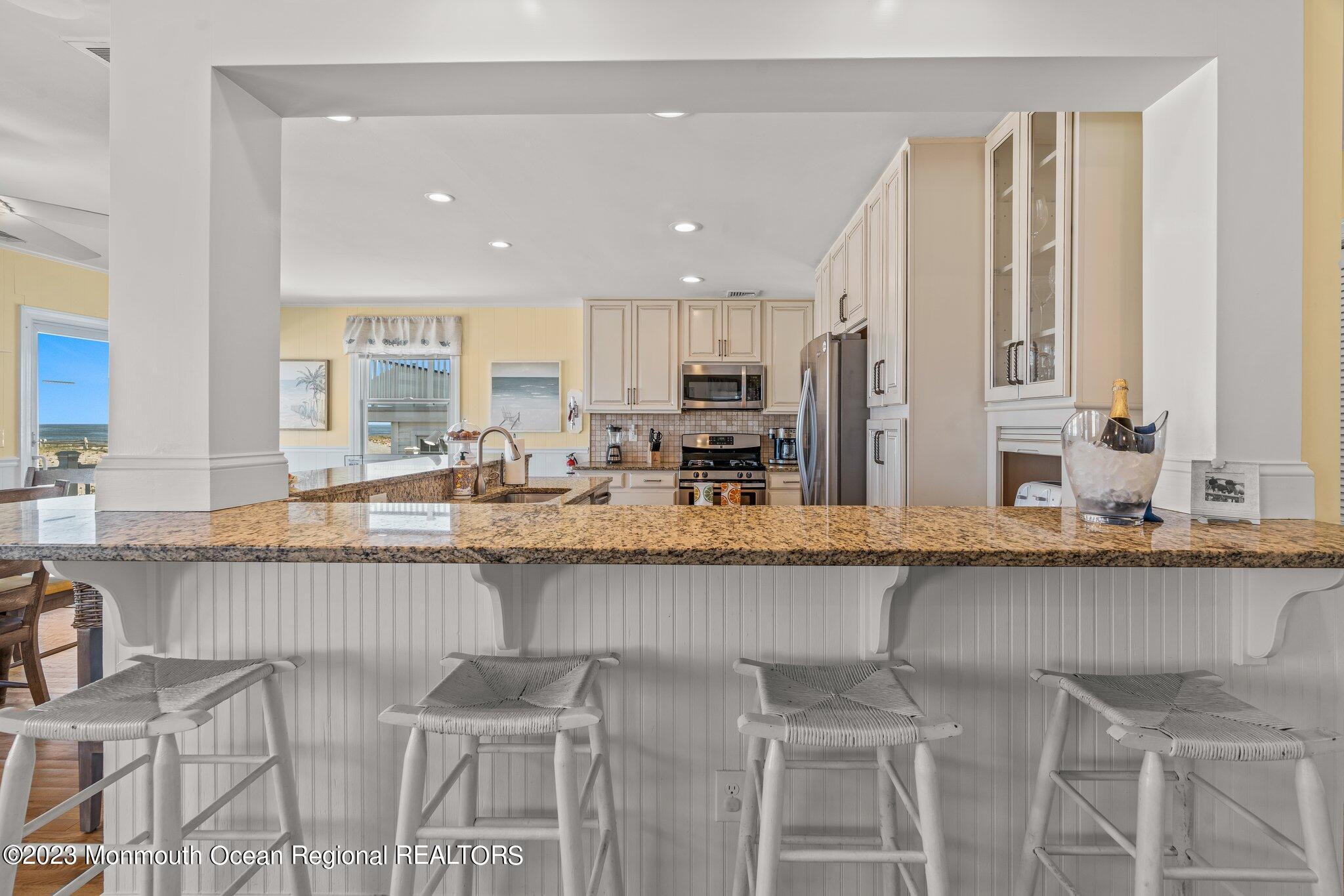 1404 Oceanfront, Unit UPPR Lavallette, NJ 08735 - Photo 25 of 61 36-web-or-mls-DSC05147