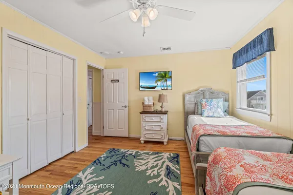 $7,850 | 1404 Oceanfront, Unit UPPR, Lavallette, NJ 08735